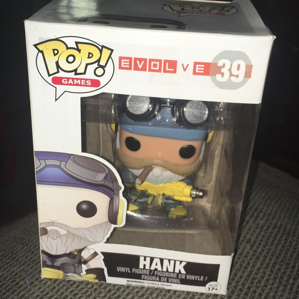 Funko Evolve 39 character Hank